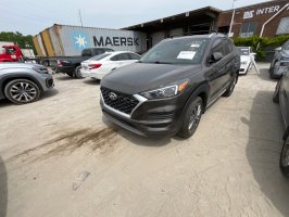 Hyundai Tucson TL 2020 2.4 FWD Top tanich SUVów z USA
